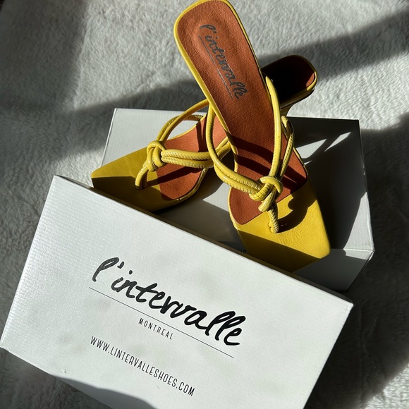 NEW IN BOX L'intervalle heeled sandals. Euro 39 - Picture 3 of 14